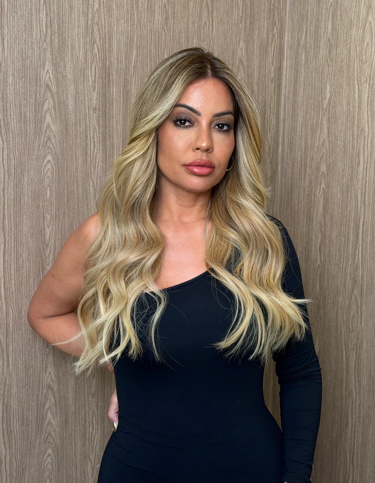 Depois — resultado de mega hair no Jhows Hair (Caso 03)